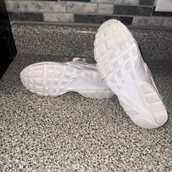 Nike Air Huarache Run (GS) 'White Pure Platinum' Size 7 Youth - Picture 5 of 6